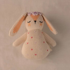 Hochet lapin tricoté