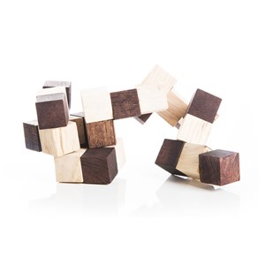 Casse-tête le cube serpent m