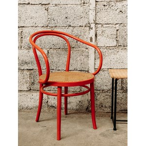 Ernest, le fauteuil rouge en bois n°58