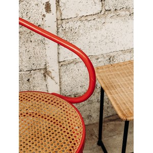 Ernest, le fauteuil rouge en bois n°58