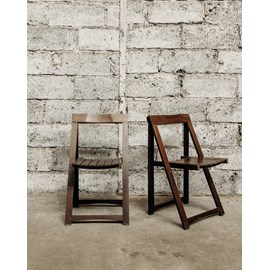 Alma, la paire de chaises pliantes n°262