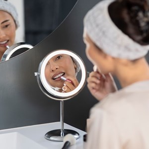 Miroir cosmétique