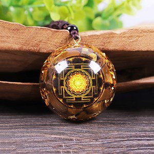 Pendentif orgone yoga œil de tigre