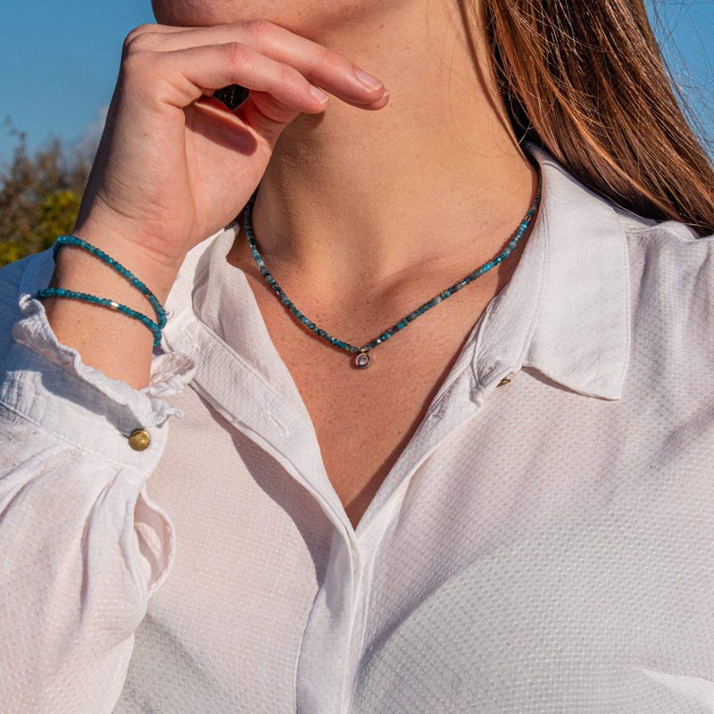 Parure lumia en pierres apatite
