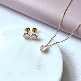 Collier quartz rose naturelle, doré