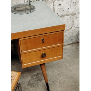 Yvan, le bureau en bois n°97