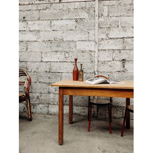 Romy, la table à manger en bois n°237