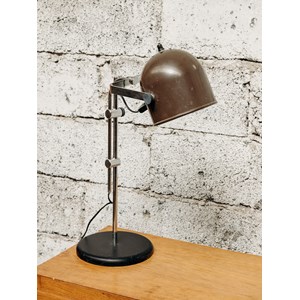 Julia, la lampe à poser en métal n°171