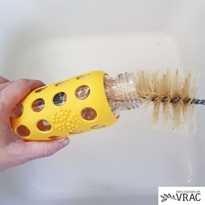 Goupillon biberon avec pinceau