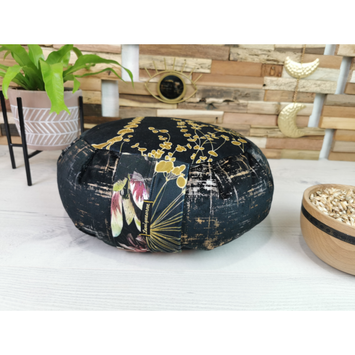 Coussin De Méditation Zafu Velours De Luxe - Remplissage Coques De Sarrasin Bio - Mindful And Modern