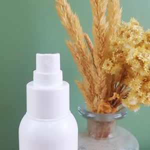 Flacon 100 ml - blanc avec pompe spray