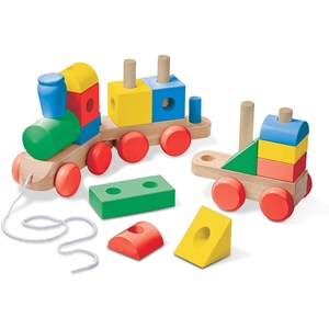 Train en bois géant