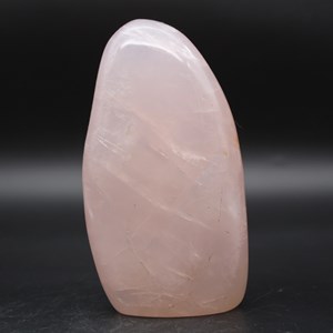 Quartz rose 850gr 135mm de madagascar