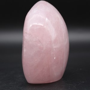 Quartz rose 900gr 110mm de madagascar