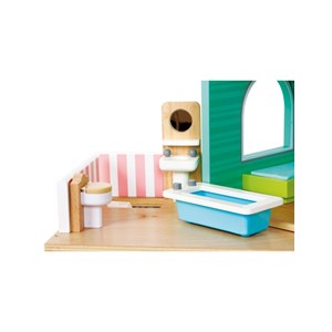 Maison de poupée en bois
