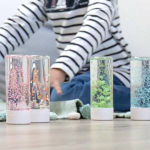 Bouteille sensorielle coquillages bleus