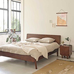 Lit en bois de mindi