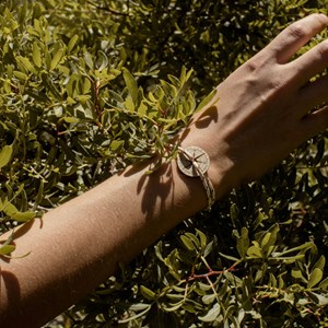 Bracelet beige et rouge