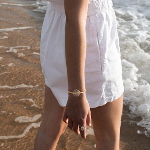 Bracelet jaune et blanc