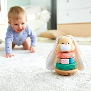 Lapin à empiler