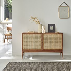 Buffet en bois d'acacia et cannage