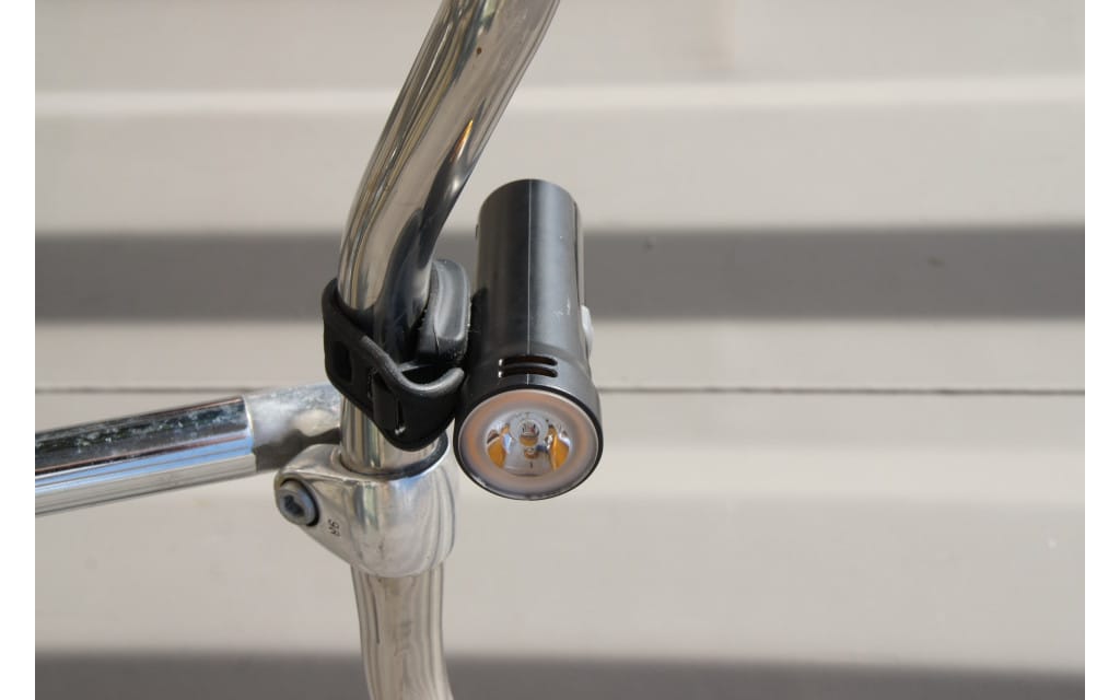 Eclairage vélo LED rechargeable puissant 320 LM