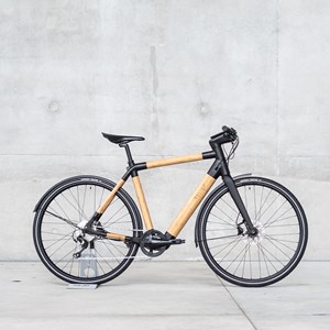 Vélo électrique en bambou - relief M-L