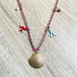 Sautoir grigri rosa