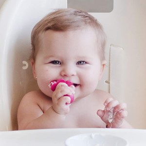 Fourchette et cuillère faciles à tenir