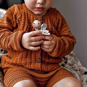 Lot 2 sucettes silicone anatomiques