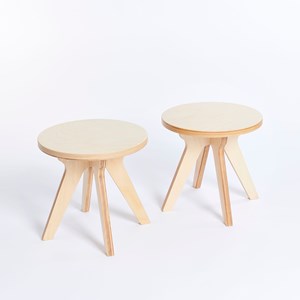 Lot de 2 tabourets en bois