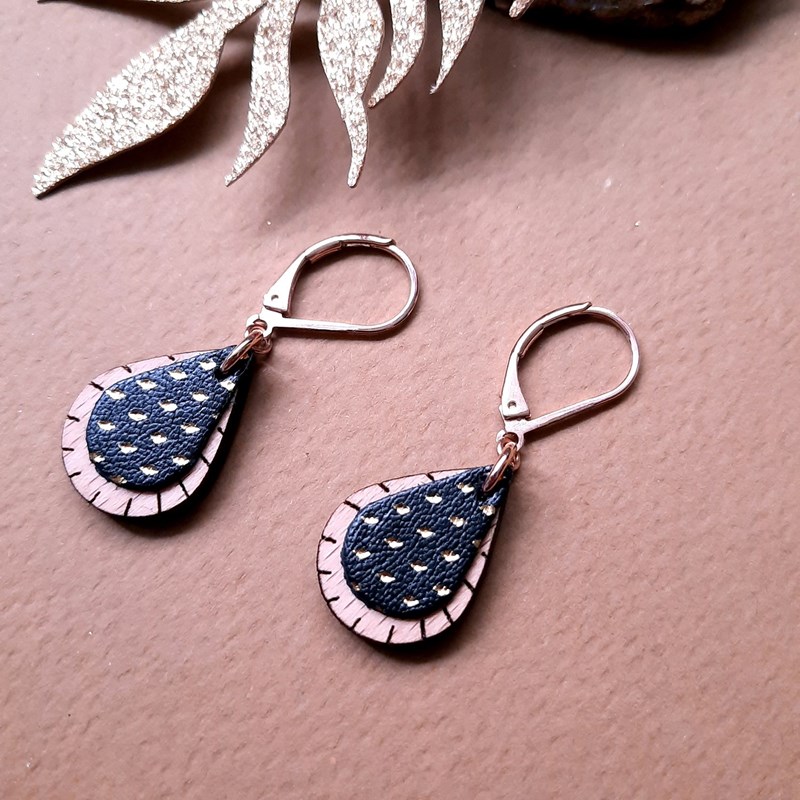 Ni Une Ni Deux - Boucles d'oreilles courtes goutte olive