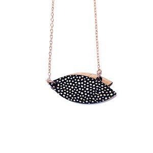 Collier en bois mini-petale olive