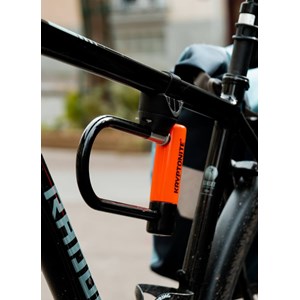 Antivol u avec câble flex kryptonite