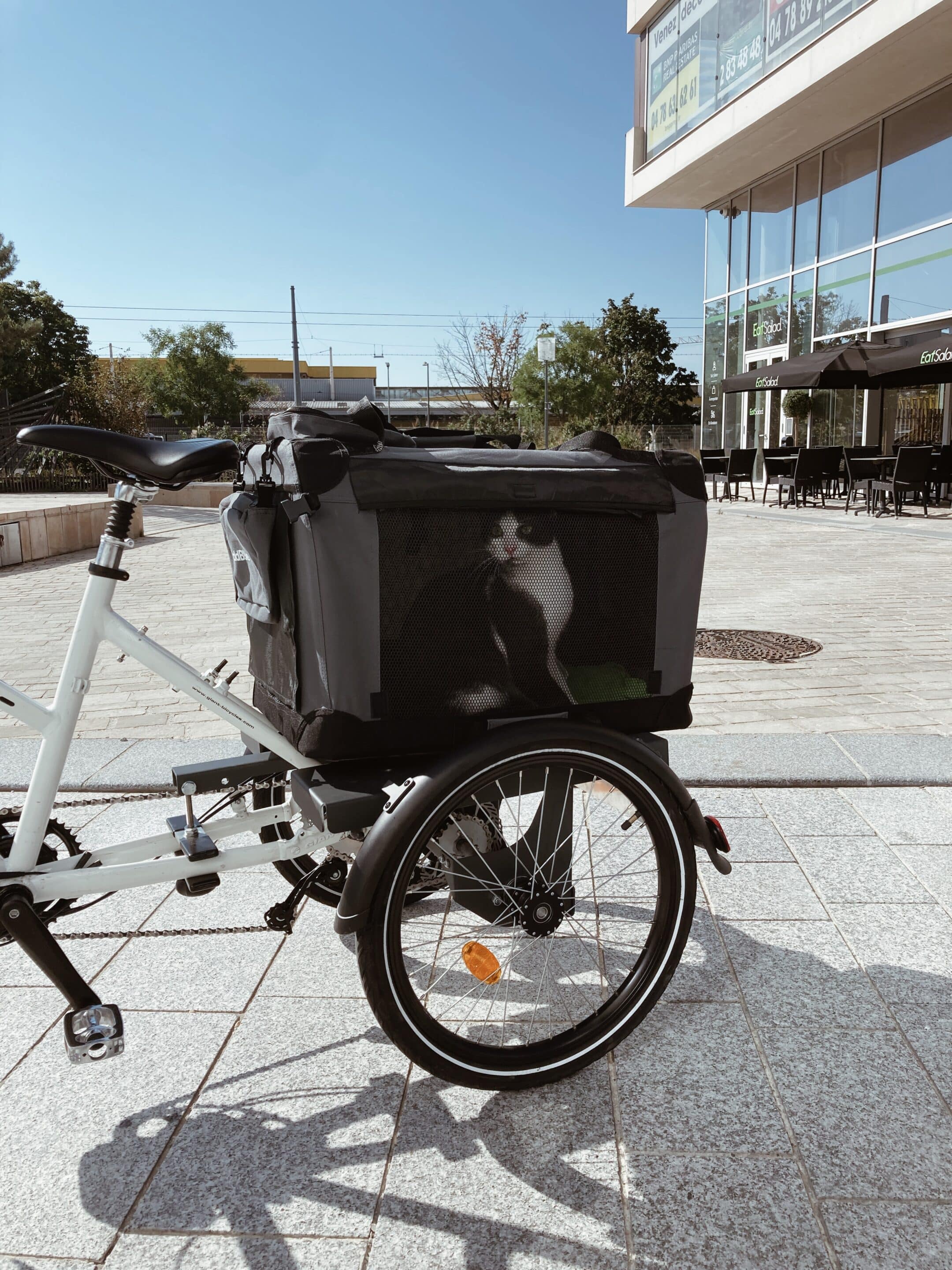 Remorque avant vélo pour transport de charges - Kit Box AddBike - Feu Vert