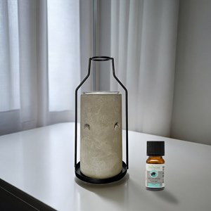 Brûle-parfum et huile essentielle una