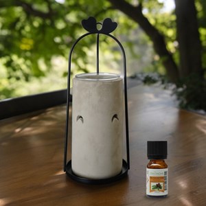 Brûle-parfum d'ambiance en ciment tres