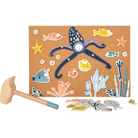 Jeu marteau et clous - la mer