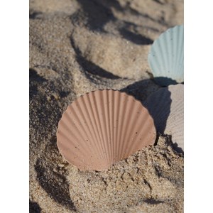 Hochet de dentition coquillage marron