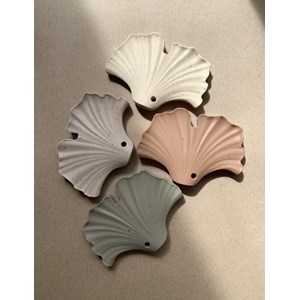 Hochet de dentition gingko bleu