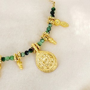 Collier zoïsite de force