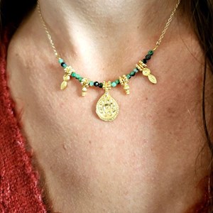 Collier zoïsite de force