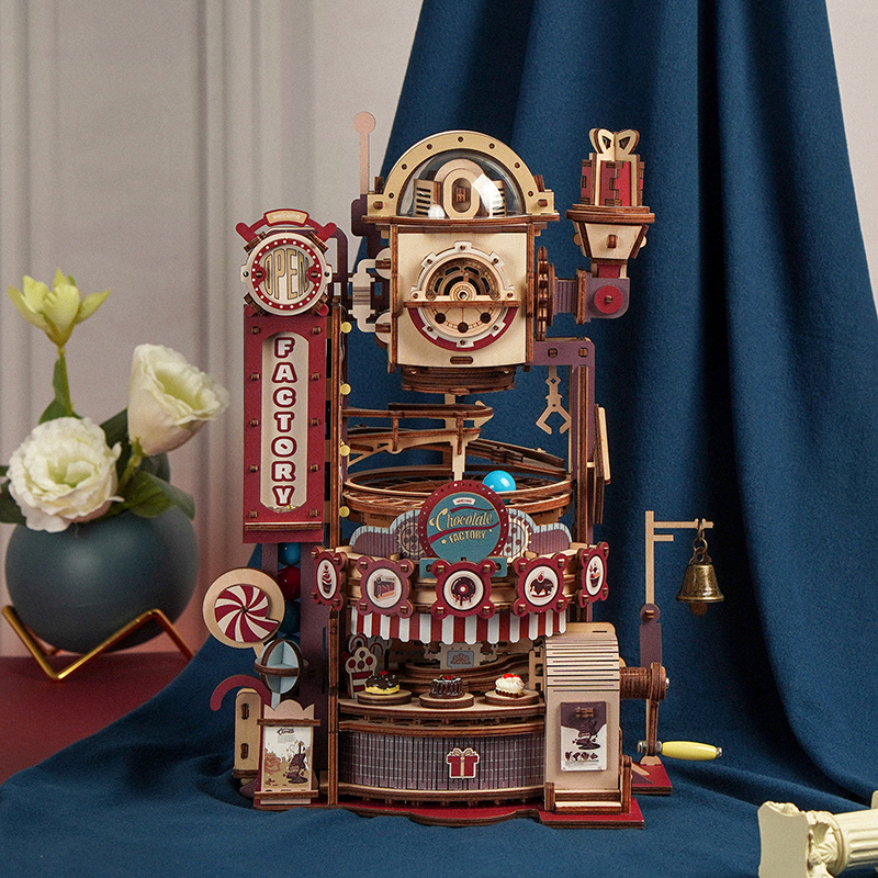 ROBOTIME - Maquette 3d - Usine à chocolat