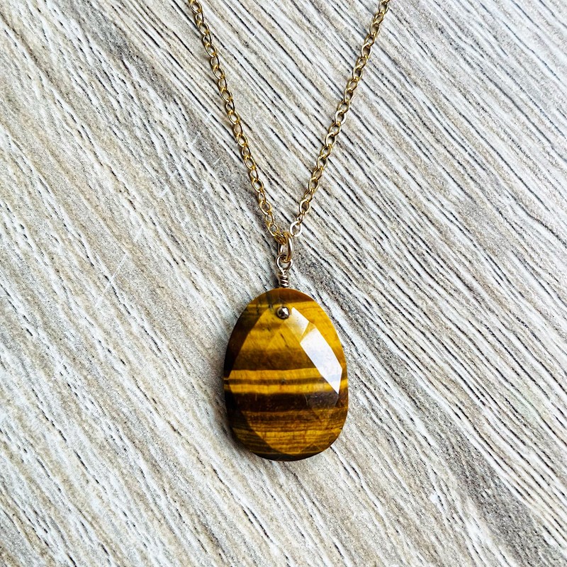 Collier alma œil de tigre brune