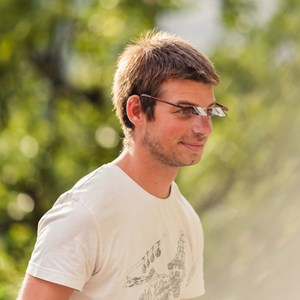 Lunettes d’assurage – confort cervical pour les grimpeurs – classic red Rouge