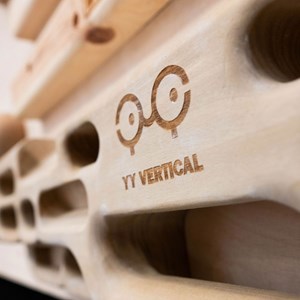 Verticalboard one – poutre d’entraînement 15 prises avec inserts magnétiques