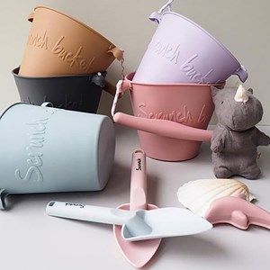 Seau de plage en silicone souple li