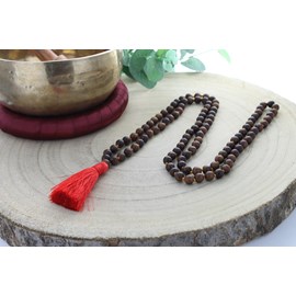 Mala en bois de rose 108 perles