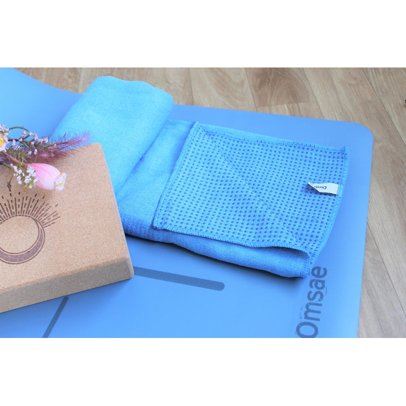 Omsaé - Serviette de yoga anti-dérapante bleue