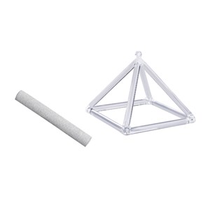 Pyramide chantante en cristal 10 cm